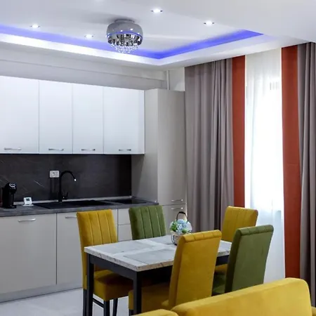 Deluxe Mamaia