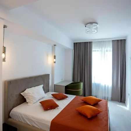 Deluxe Mamaia